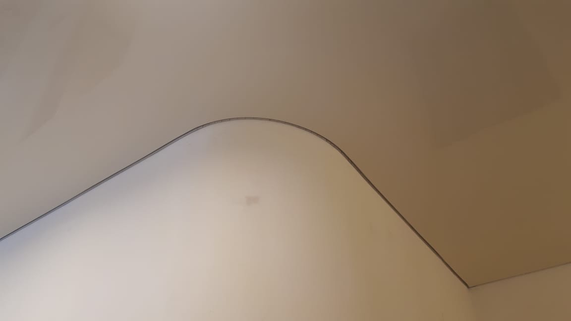 Фото из отзыва по потолкам